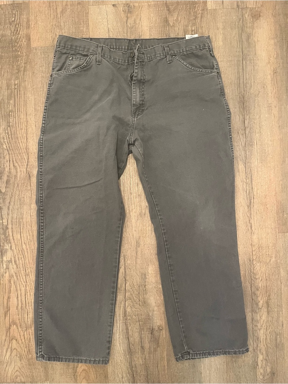 Dickies Men's Gray Cargo Work Pants - Utility Pockets - Picture 3 of 4